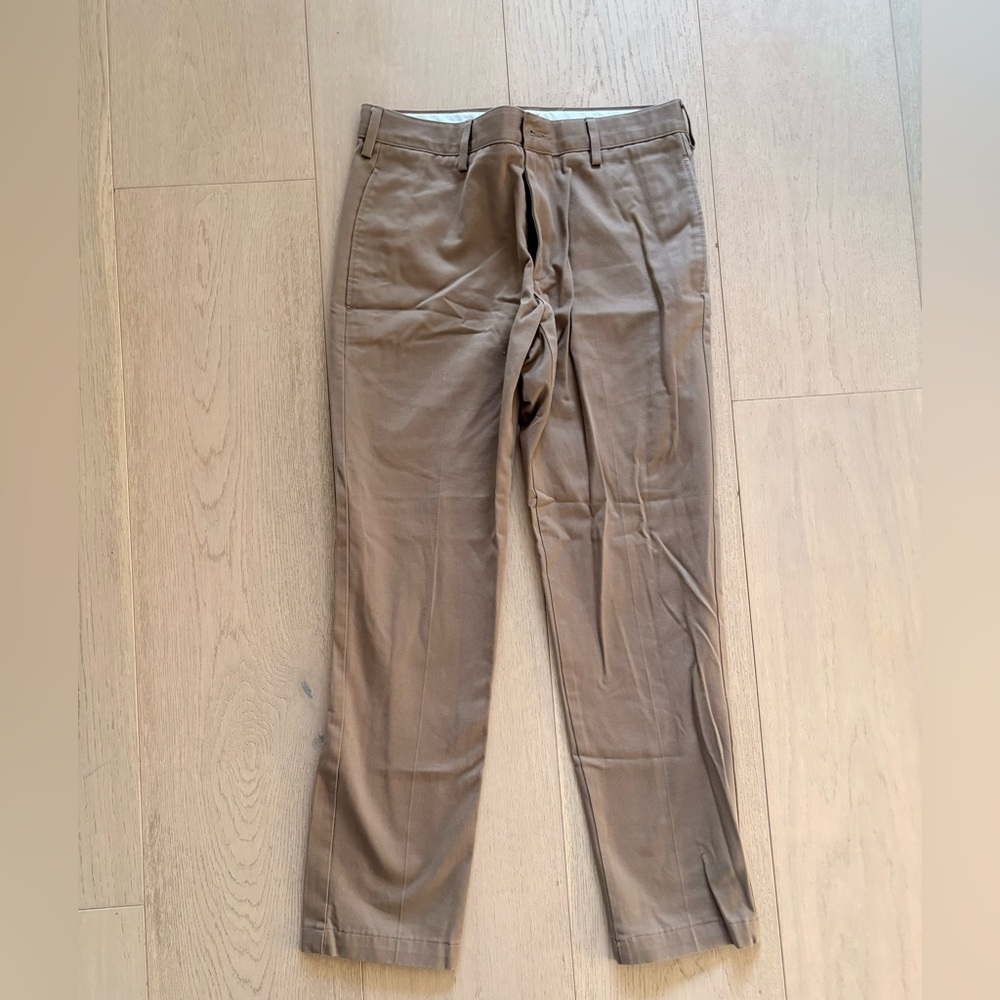 Men's Land’s End Khakhi Chino Pants